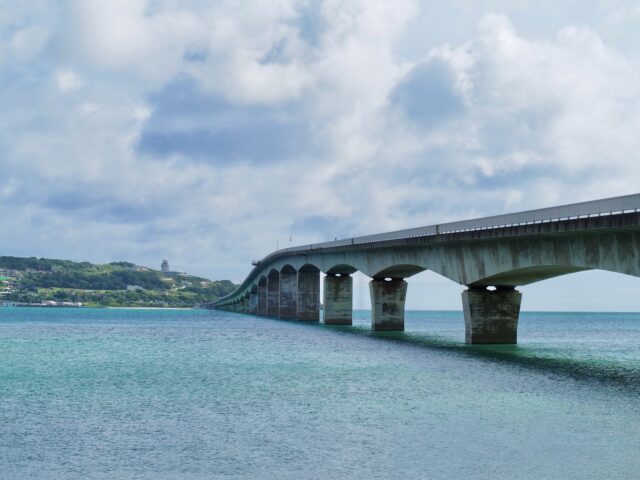 古宇利島への橋