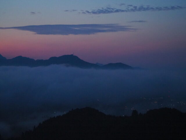 国見ヶ丘展望台からの雲海